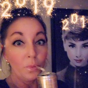 Meet your Posher, Holly